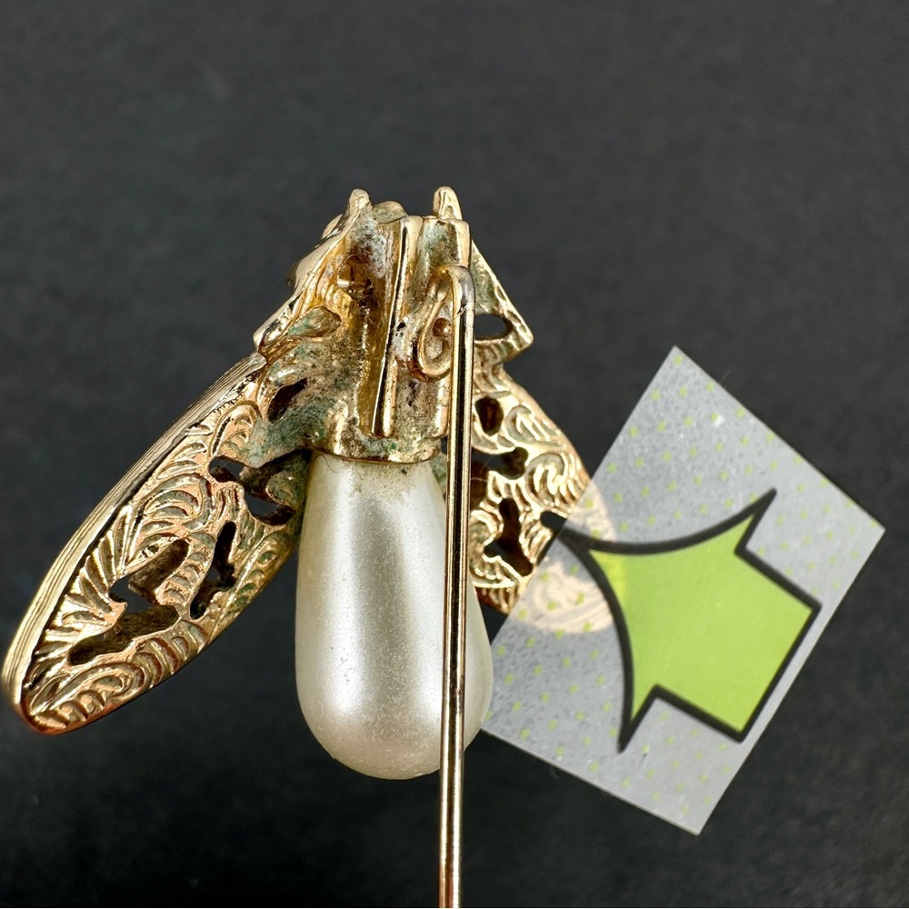 Vintage Bee Fly Bug Insect Stick Hat Lapel Pin Gold Tone Rhinestone Faux Pearl - Picture 15 of 16